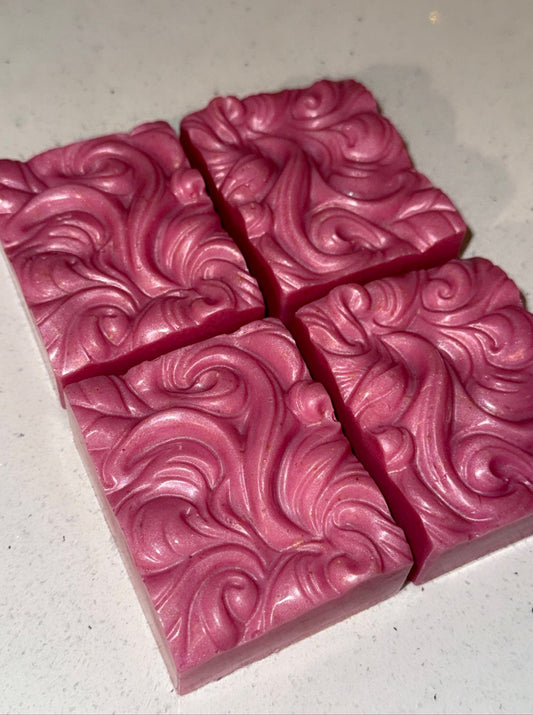 🍬 Floss Kiss – Shea Butter & Oatmeal Soap Bar 🫧