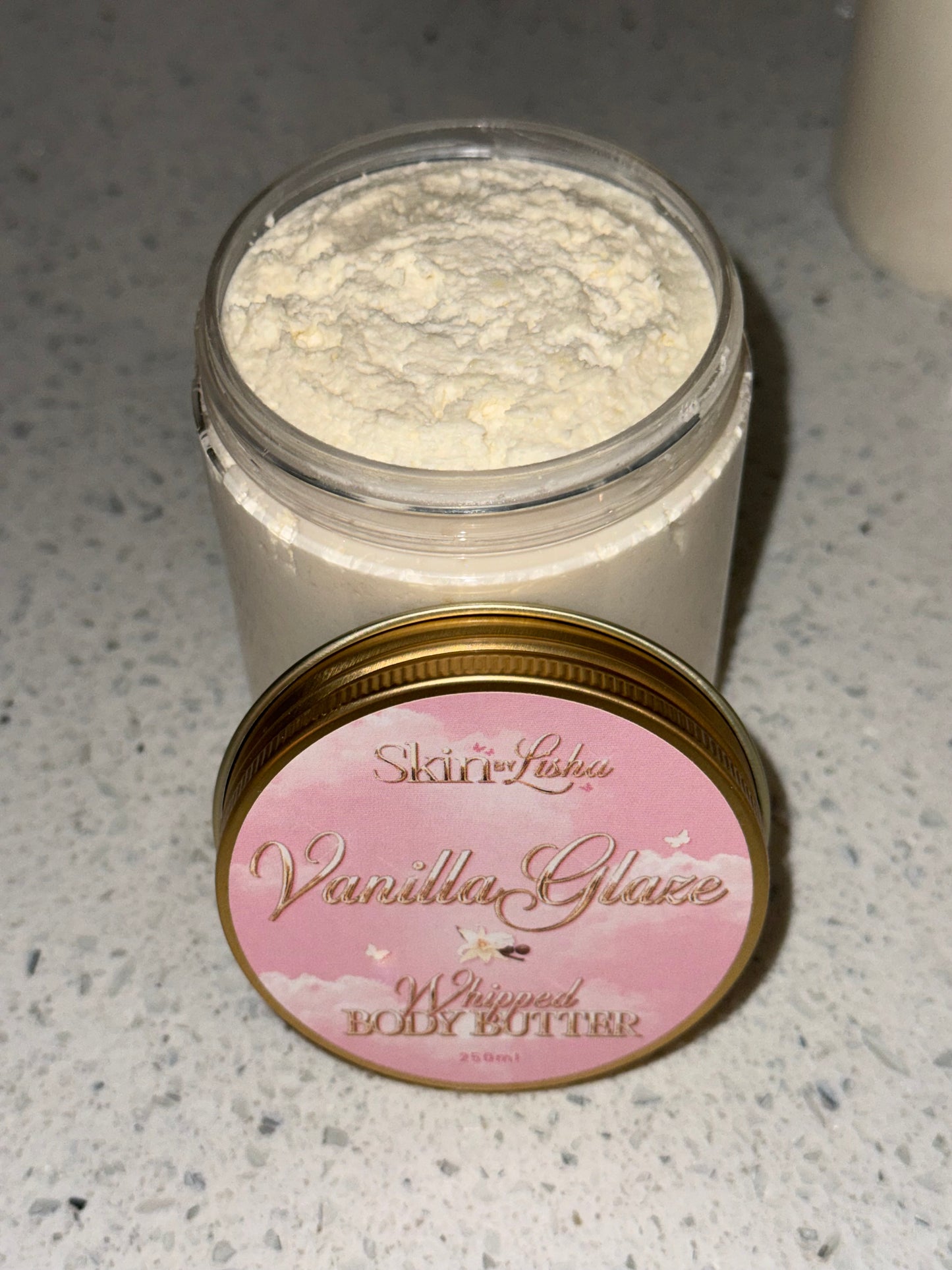 🍦 Vanilla Glaze – Whipped Body Butter (250ml) 🤍
