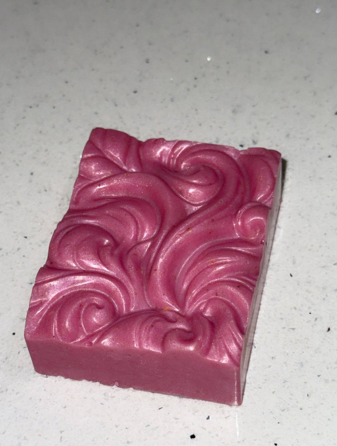 🍬 Floss Kiss – Shea Butter & Oatmeal Soap Bar 🫧